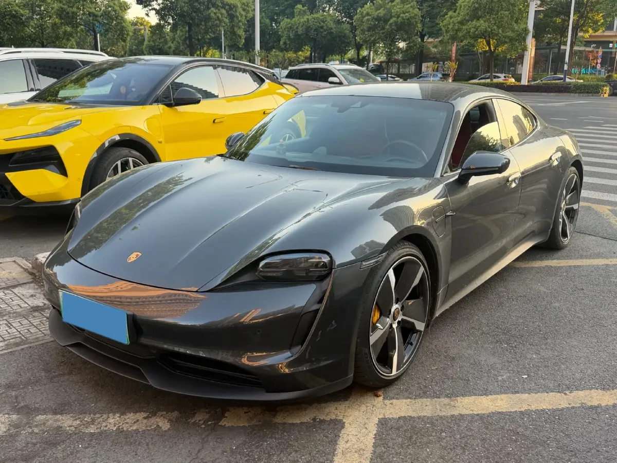 2020 Porsche Taycan 2AT BEV 79.2KWH,autocango,china used car exporter,china ev exporter,chinese used car exporter,chinese used ev exporter