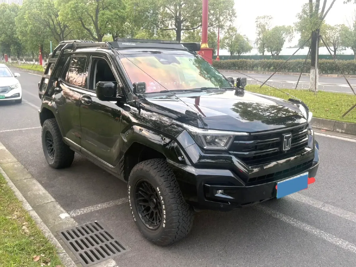 2024 Tank 400 2.0T 252HP L4 9AT PHEV 36.7/37.1KWH,autocango,china used car exporter,china ev exporter,chinese used car exporter,chinese used ev exporter