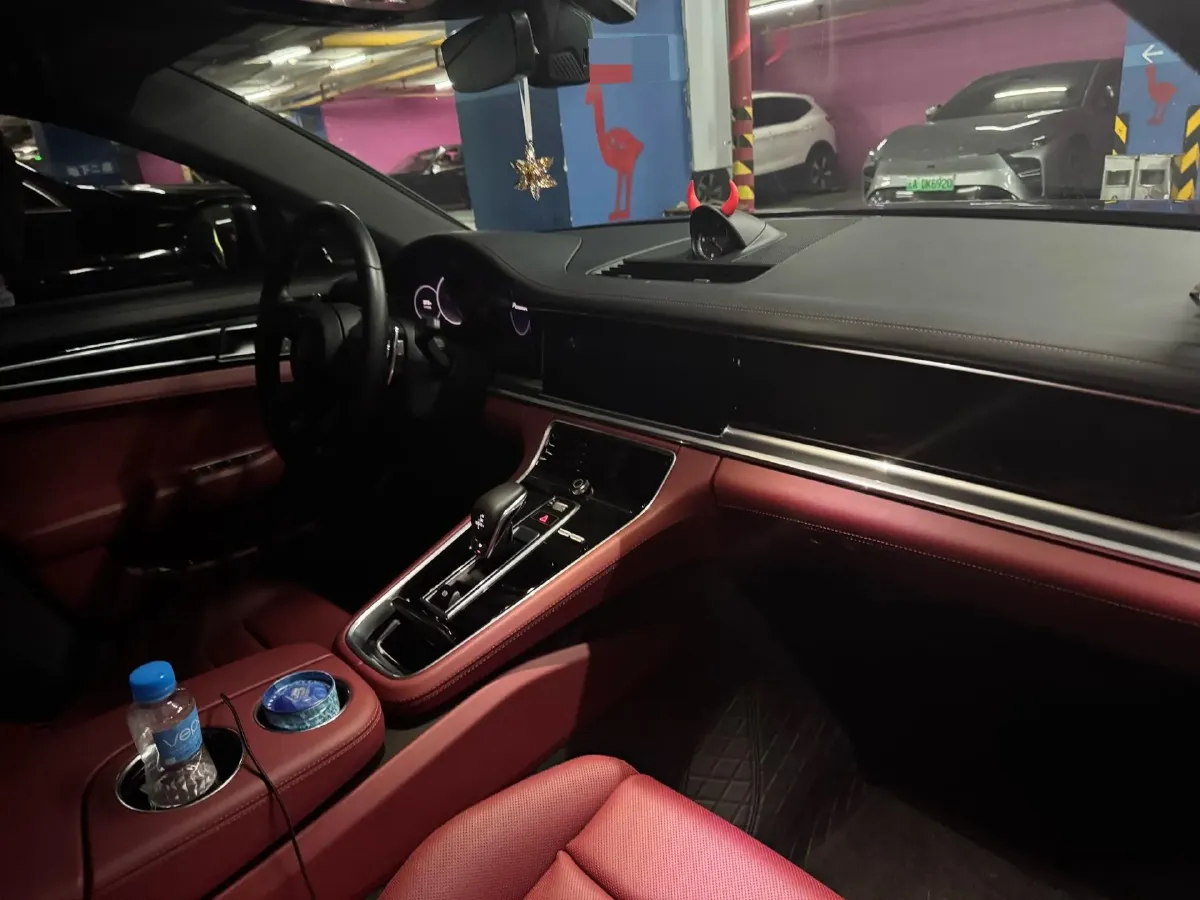 2023 Porsche Panamera 2.9T 330HP V6 8DCT,autocango,china used car exporter,china ev exporter,chinese used car exporter,chinese used ev exporter
