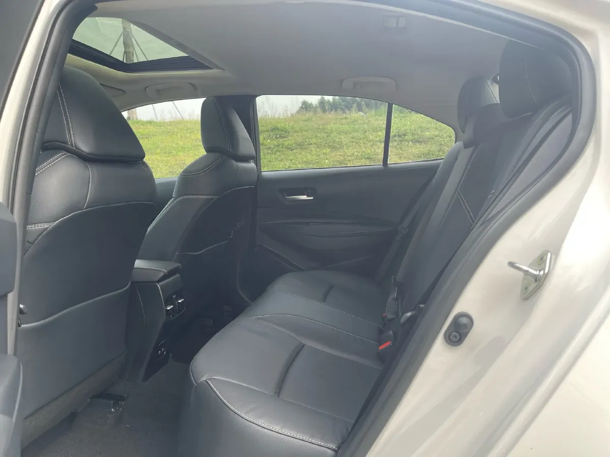 2021 Toyota Corolla 1.2T 116HP L4 CVT,autocango,china used car exporter,china ev exporter,chinese used car exporter,chinese used ev exporter