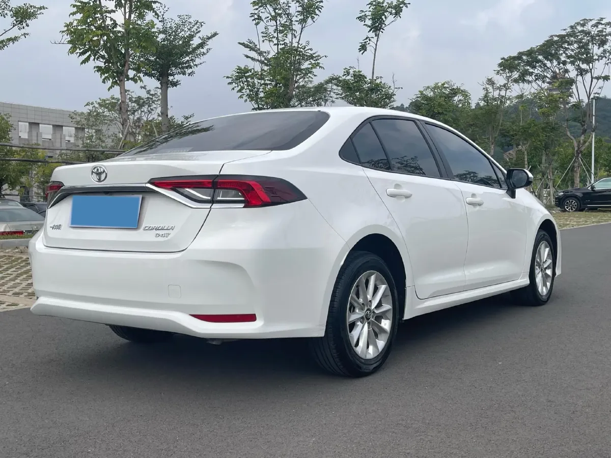2021 Toyota Corolla 1.2T 116HP L4 CVT,autocango,china used car exporter,china ev exporter,chinese used car exporter,chinese used ev exporter