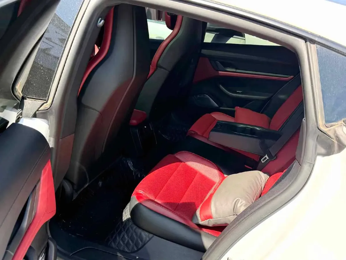 2022 Porsche Taycan 2AT BEV 79.2KWH,autocango,china used car exporter,china ev exporter,chinese used car exporter,chinese used ev exporter