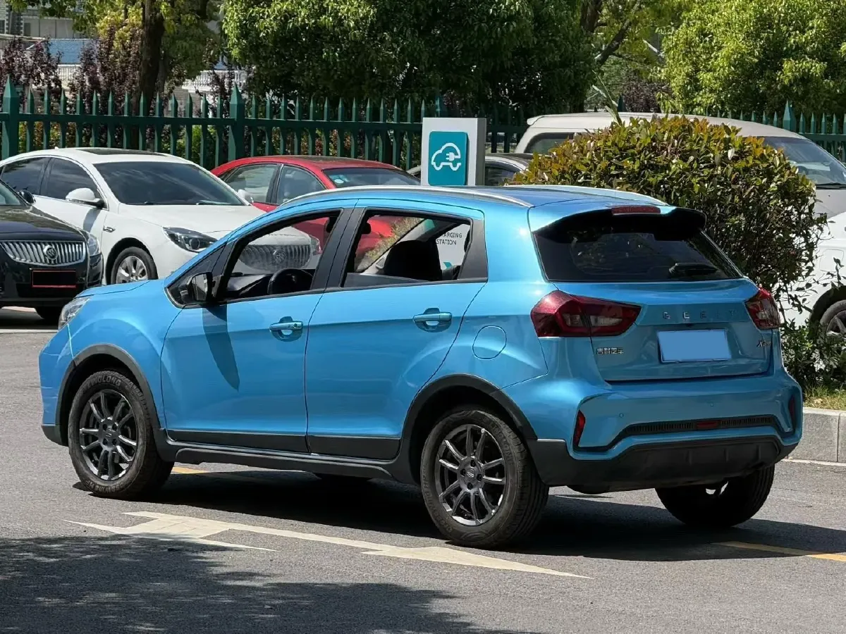 2021 Geely Vision X3 1.5L 109HP L4 CVT,autocango,china used car exporter,china ev exporter,chinese used car exporter,chinese used ev exporter
