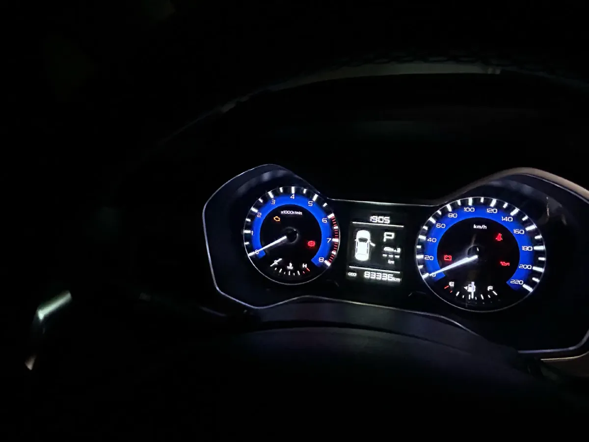 2019 Geely Vision X3 1.5L 109HP L4 CVT,autocango,china used car exporter,china ev exporter,chinese used car exporter,chinese used ev exporter
