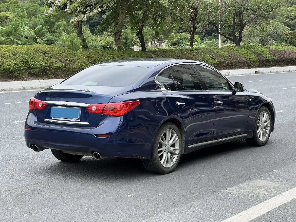 2016 Infiniti Q50L 2.0T 211HP L4 7AT,autocango,china used car exporter,china ev exporter,chinese used car exporter,chinese used ev exporter