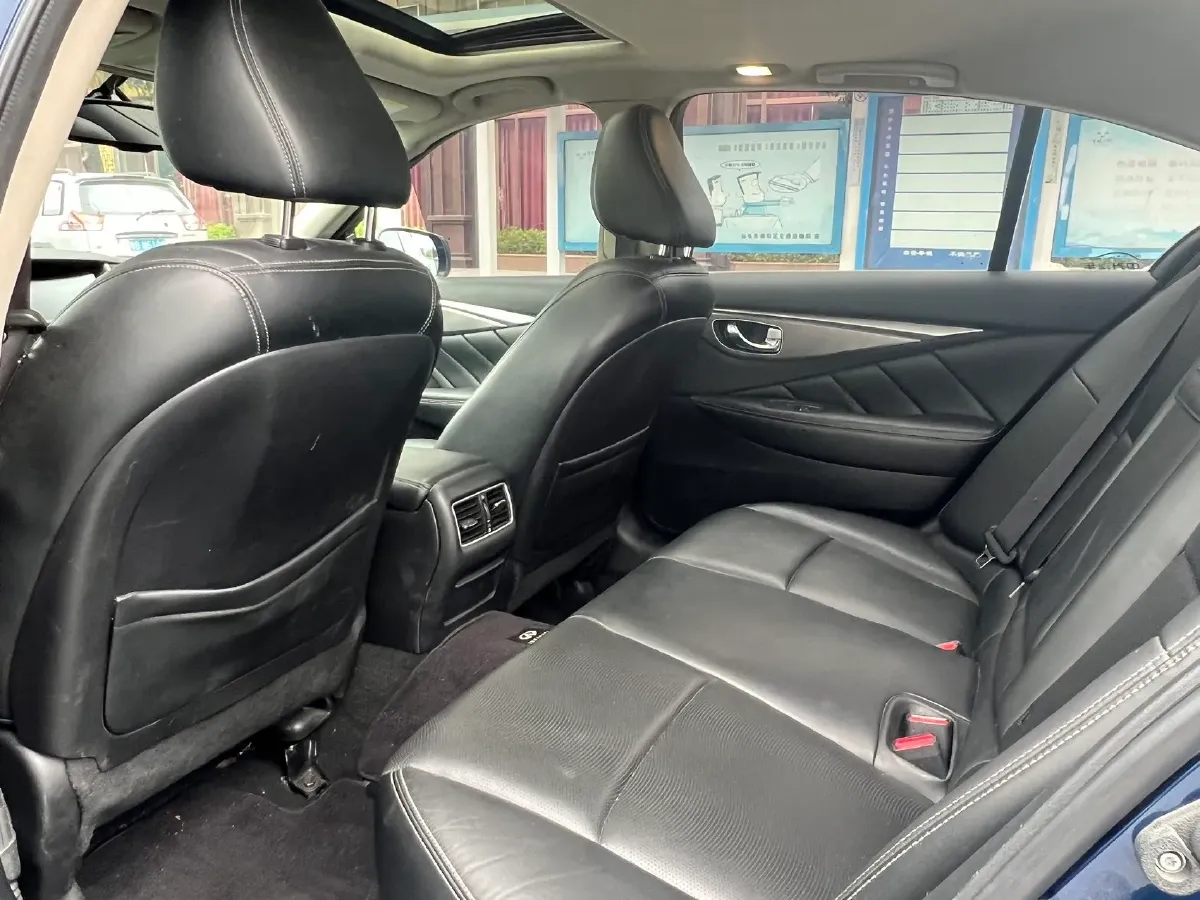 2016 Infiniti Q50L 2.0T 211HP L4 7AT,autocango,china used car exporter,china ev exporter,chinese used car exporter,chinese used ev exporter