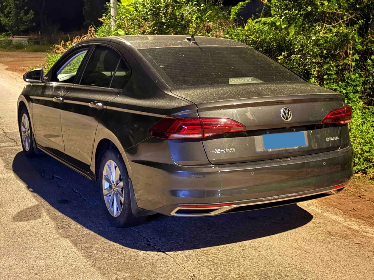2021 Volkswagen Bora 1.5L 113HP L4 6AT,autocango,china used car exporter,china ev exporter,chinese used car exporter,chinese used ev exporter