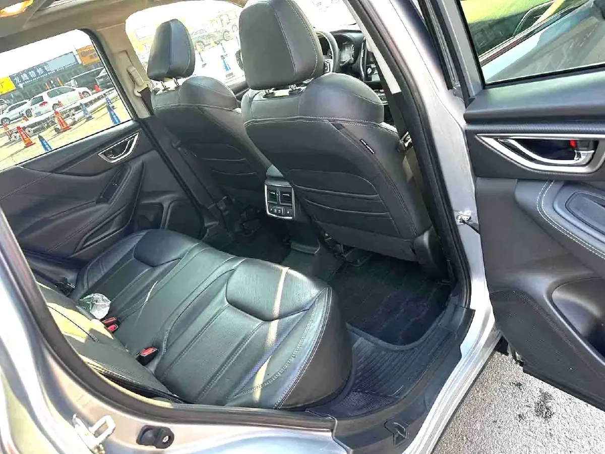 2021 Subaru Forester 2.0L 154HP H4 CVT,autocango,china used car exporter,china ev exporter,chinese used car exporter,chinese used ev exporter