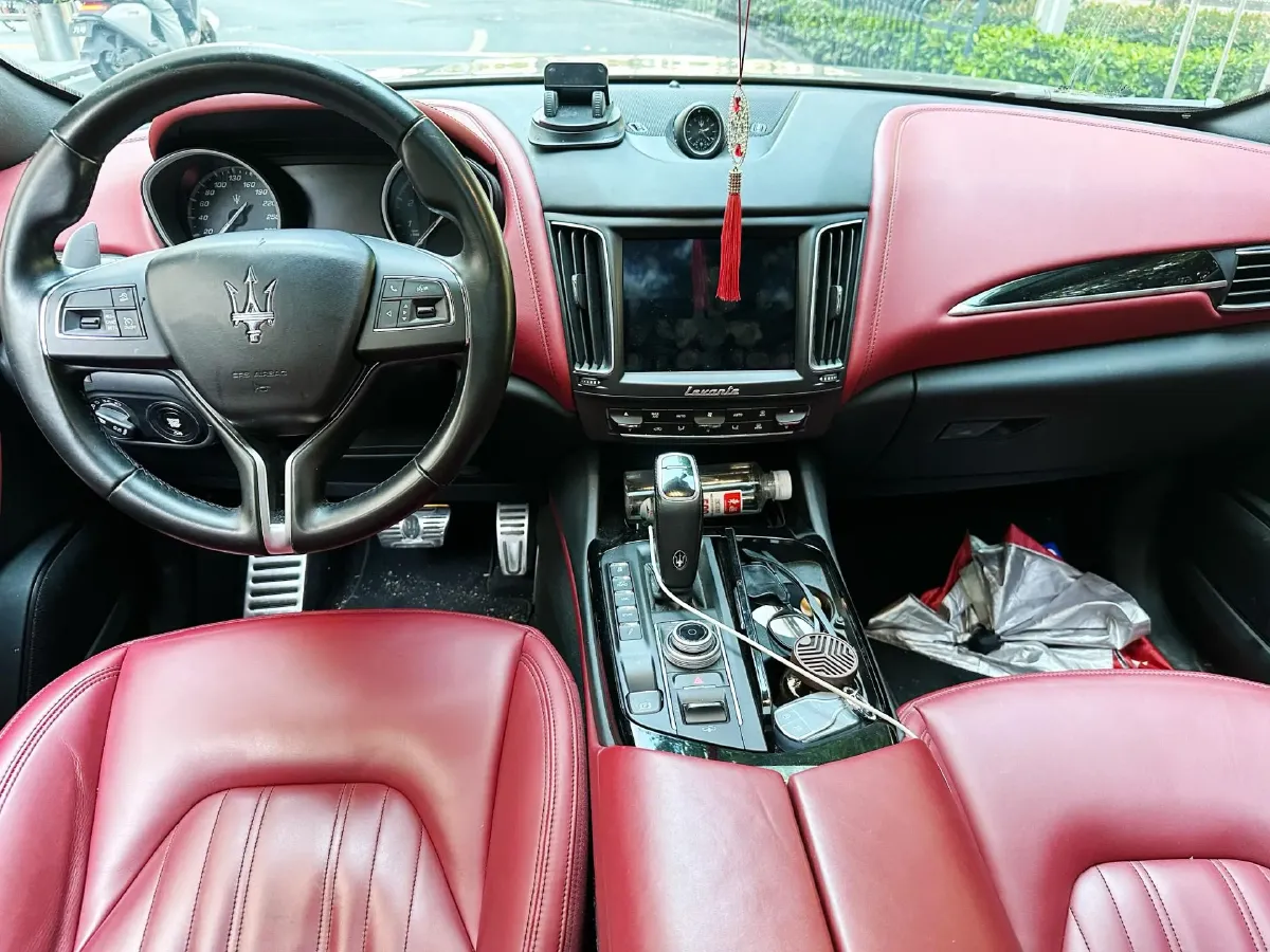2019 Maserati Levante 3.0T 350HP V6 8AT,autocango,china used car exporter,china ev exporter,chinese used car exporter,chinese used ev exporter