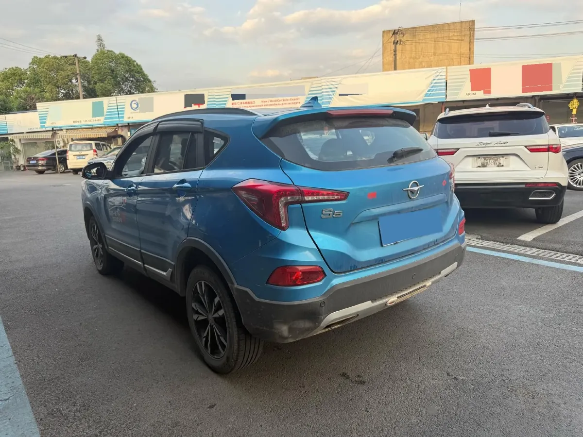 2019 HaiMa S5 1.6L 122HP L4 5MT,autocango,china used car exporter,china ev exporter,chinese used car exporter,chinese used ev exporter