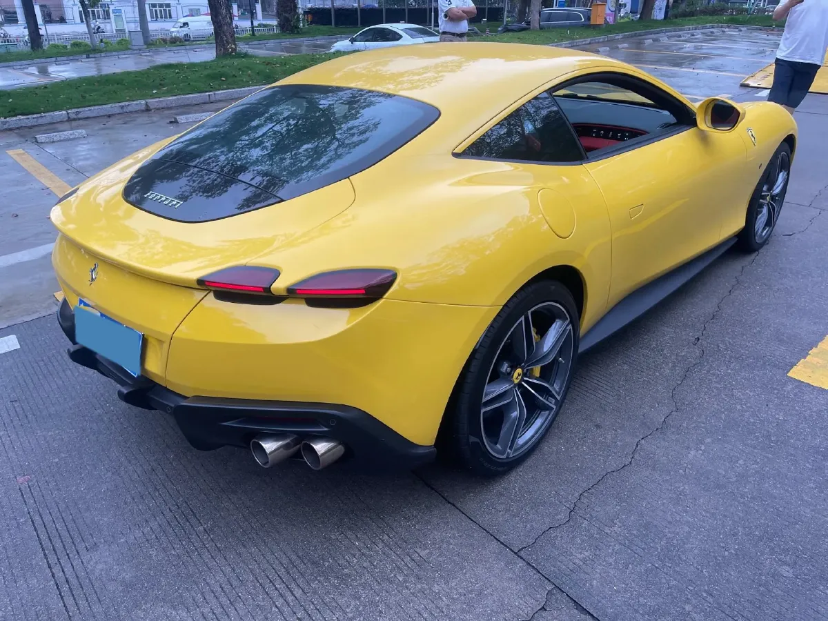 2020 Ferrari Roma 3.9T 620HP V8 8DCT,autocango,china used car exporter,china ev exporter,chinese used car exporter,chinese used ev exporter