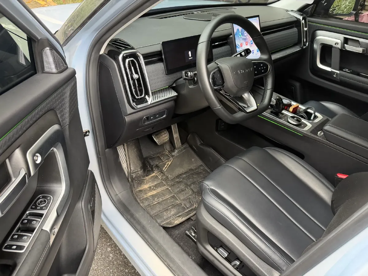 2023 Chery Exploration 06 1.6T 197HP L4 7DCT,autocango,china used car exporter,china ev exporter,chinese used car exporter,chinese used ev exporter