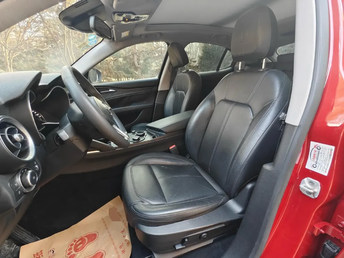 2017 Lexus NX 2.0T 238HP L4 6AT,autocango,china used car exporter,china ev exporter,chinese used car exporter,chinese used ev exporter