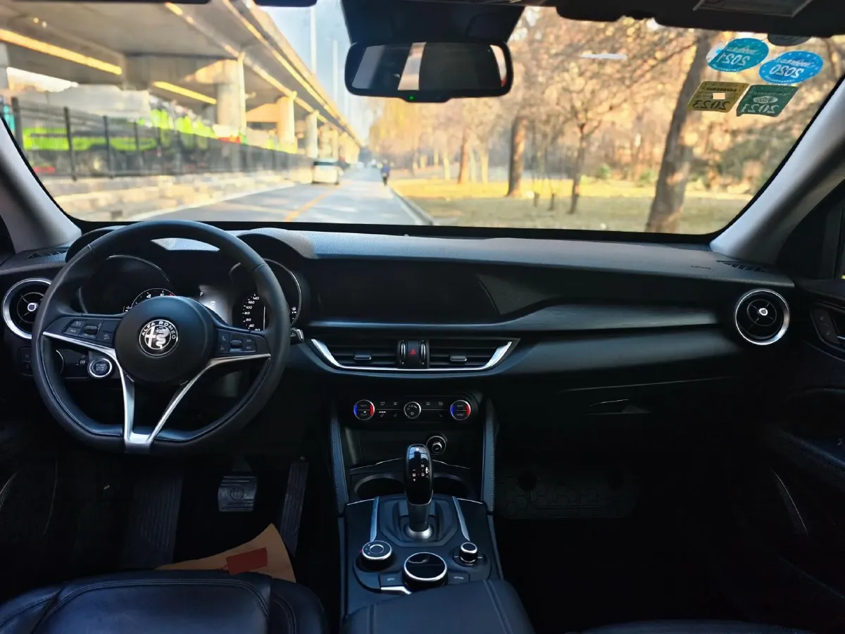 2017 Lexus NX 2.0T 238HP L4 6AT,autocango,china used car exporter,china ev exporter,chinese used car exporter,chinese used ev exporter