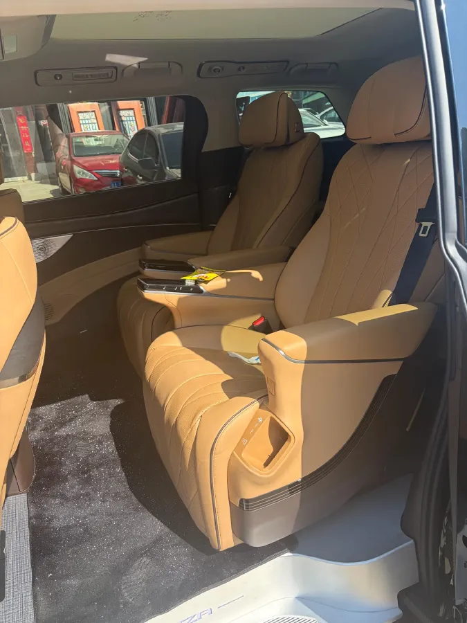 2024 Denza D9 1.5T 139HP L4 E-CVT PHEV 40KWH,autocango,china used car exporter,china ev exporter,chinese used car exporter,chinese used ev exporter