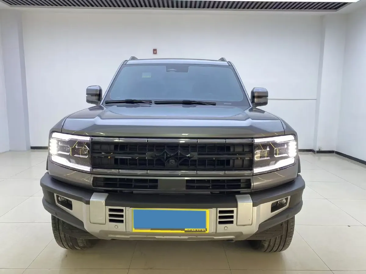 2023 FangChengBao Bao 5 1.5T 194HP L4 E-CVT PHEV 31.8KWH,autocango,china used car exporter,china ev exporter,chinese used car exporter,chinese used ev exporter