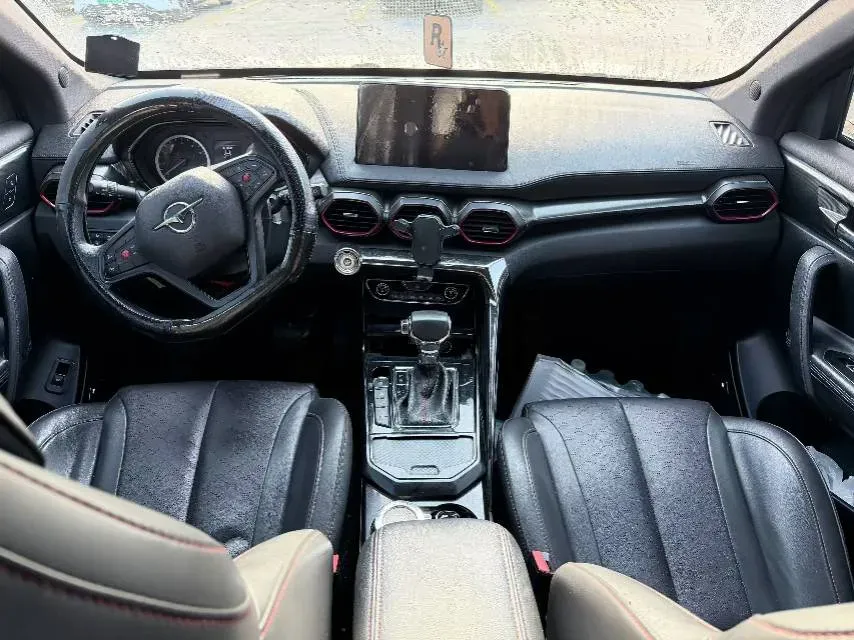 2019 HaiMa 8S 1.6T 195HP L4 6AT,autocango,china used car exporter,china ev exporter,chinese used car exporter,chinese used ev exporter