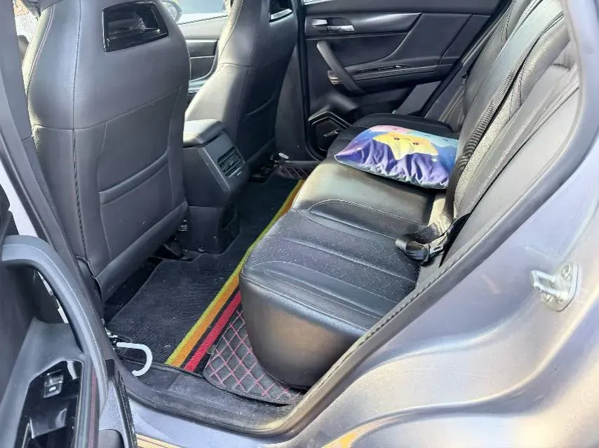 2019 HaiMa 8S 1.6T 195HP L4 6AT,autocango,china used car exporter,china ev exporter,chinese used car exporter,chinese used ev exporter