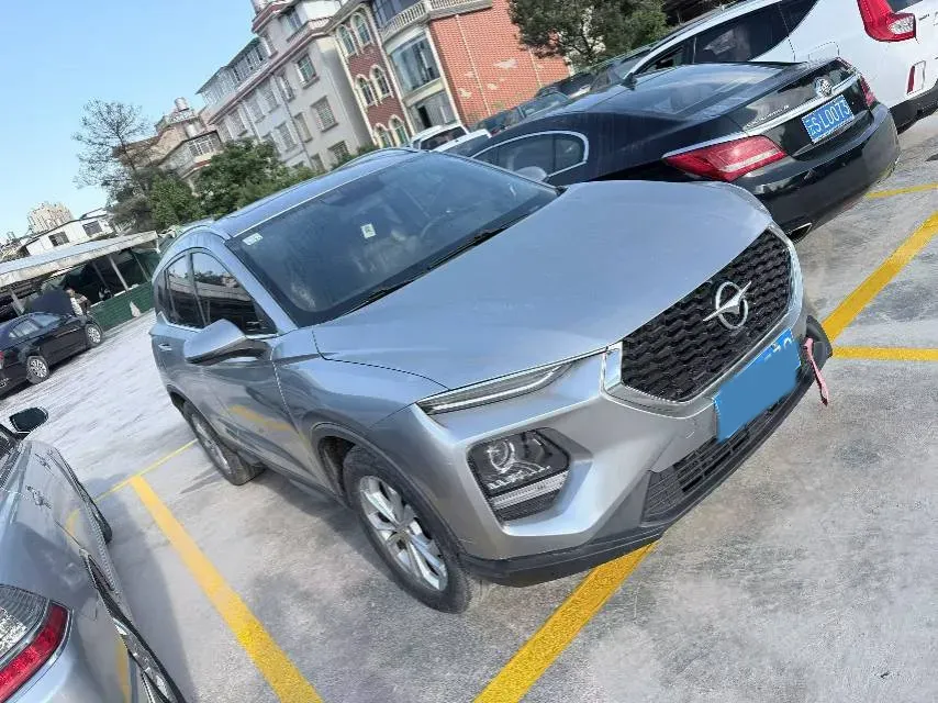 2019 HaiMa 8S 1.6T 195HP L4 6AT,autocango,china used car exporter,china ev exporter,chinese used car exporter,chinese used ev exporter