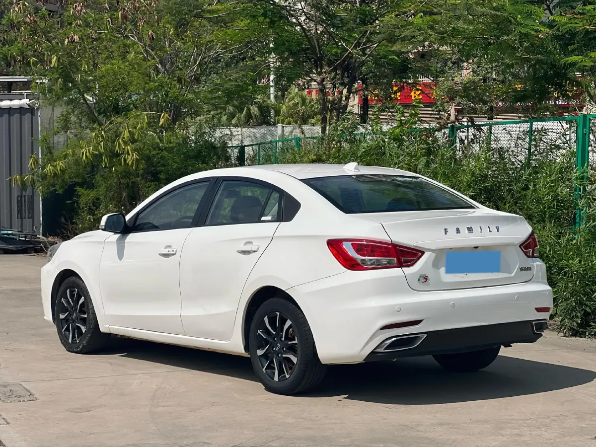 2018 HaiMa Family F5 1.6L 125HP L4 6AT,autocango,china used car exporter,china ev exporter,chinese used car exporter,chinese used ev exporter