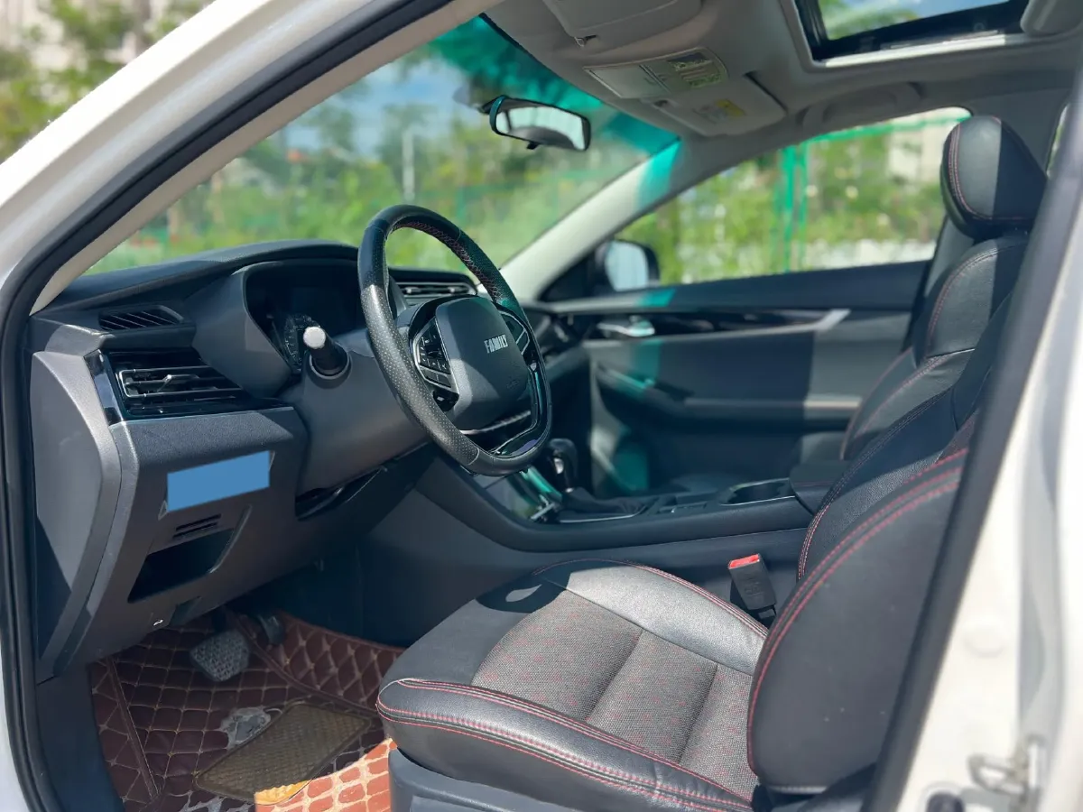 2018 HaiMa Family F5 1.6L 125HP L4 6AT,autocango,china used car exporter,china ev exporter,chinese used car exporter,chinese used ev exporter