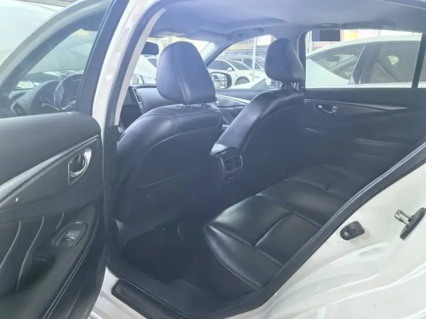 2016 Infiniti Q50L 2.0T 211HP L4 7AT,autocango,china used car exporter,china ev exporter,chinese used car exporter,chinese used ev exporter