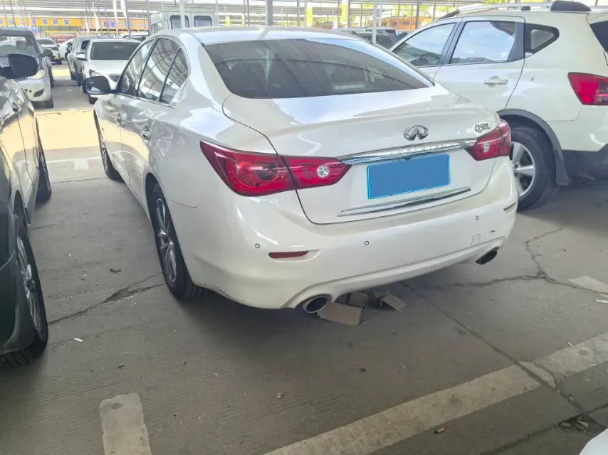 2016 Infiniti Q50L 2.0T 211HP L4 7AT,autocango,china used car exporter,china ev exporter,chinese used car exporter,chinese used ev exporter
