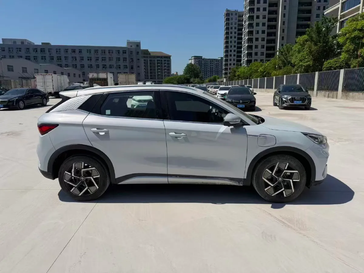 2022 Hycan Z03 BEV 64.23KWH,autocango,china used car exporter,china ev exporter,chinese used car exporter,chinese used ev exporter