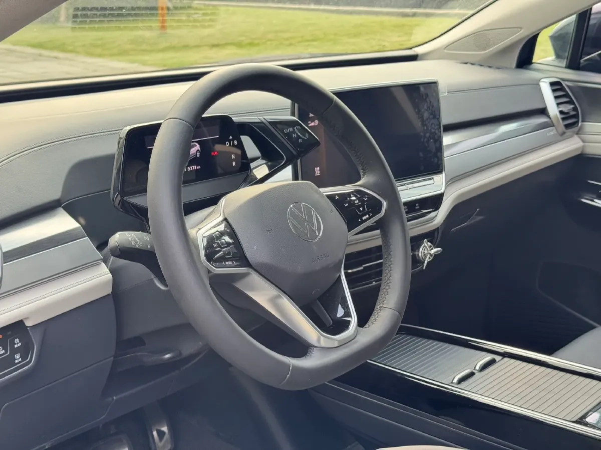 2021 Volkswagen ID.6 Crozz BEV 84.8KWH,autocango,china used car exporter,china ev exporter,chinese used car exporter,chinese used ev exporter