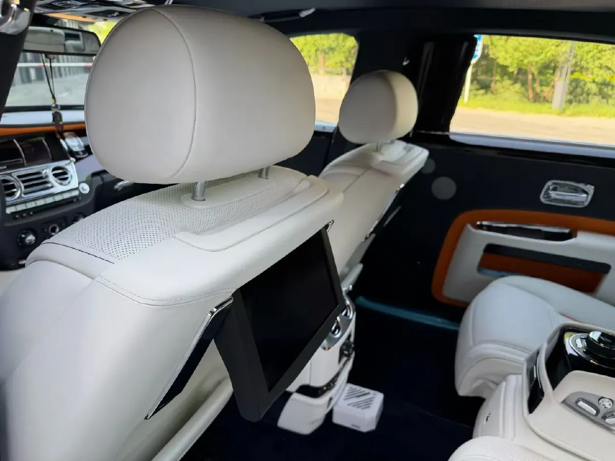 2018 Rolls-Royce Ghost 6.6T 571HP V12 8AT,autocango,china used car exporter,china ev exporter,chinese used car exporter,chinese used ev exporter