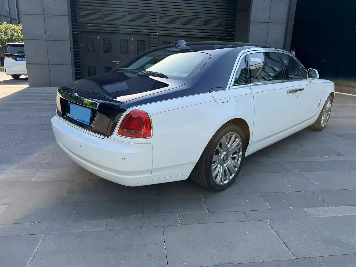 2018 Rolls-Royce Ghost 6.6T 571HP V12 8AT,autocango,china used car exporter,china ev exporter,chinese used car exporter,chinese used ev exporter