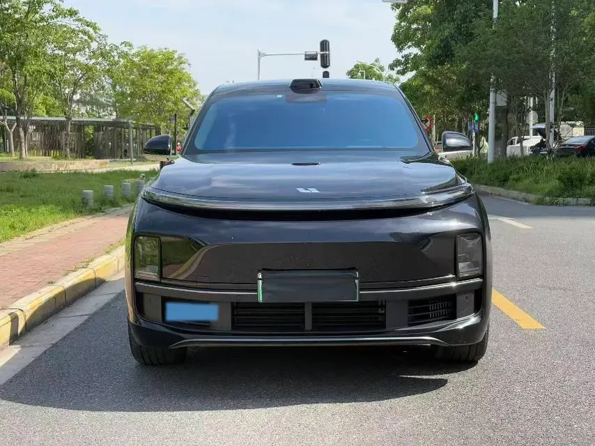 2024 Toyota Granvia 2.5L 189HP L4 E-CVT Hybrid,autocango,china used car exporter,china ev exporter,chinese used car exporter,chinese used ev exporter