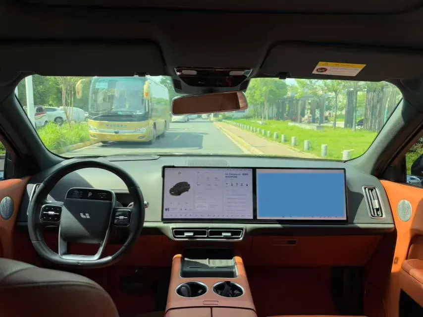 2024 Toyota Granvia 2.5L 189HP L4 E-CVT Hybrid,autocango,china used car exporter,china ev exporter,chinese used car exporter,chinese used ev exporter
