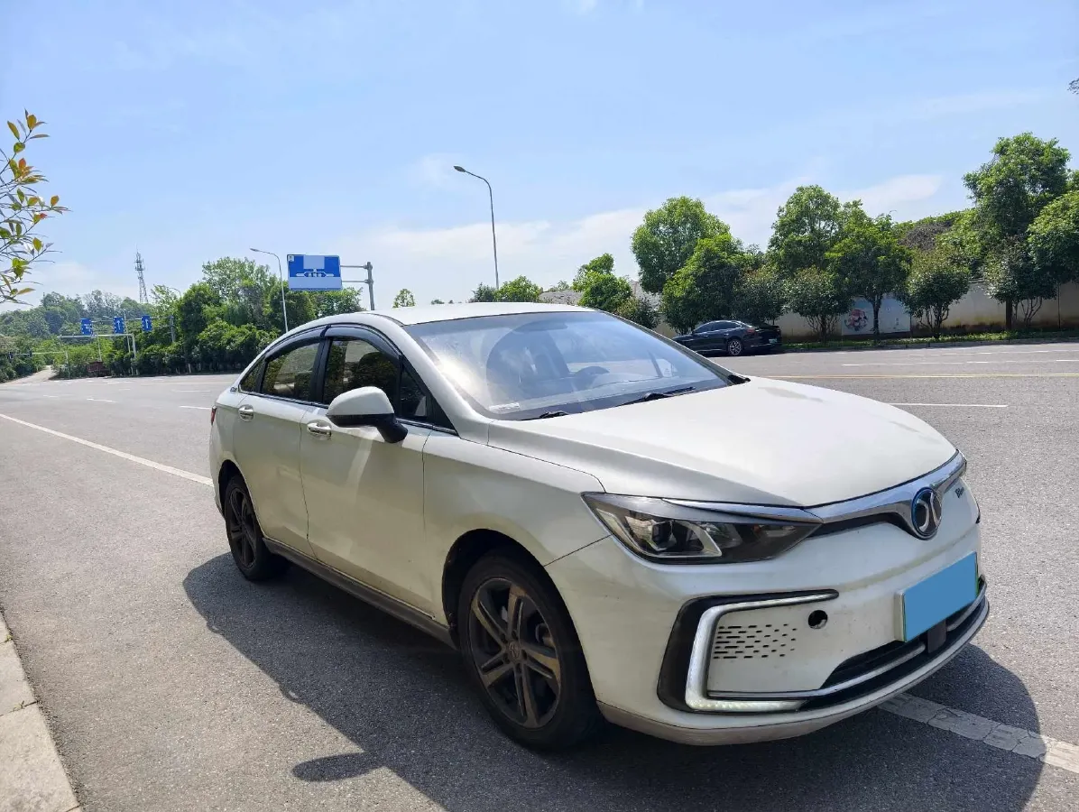 2018 BeiJing Auto EU5 BEV 53.66KWH,autocango,china used car exporter,china ev exporter,chinese used car exporter,chinese used ev exporter