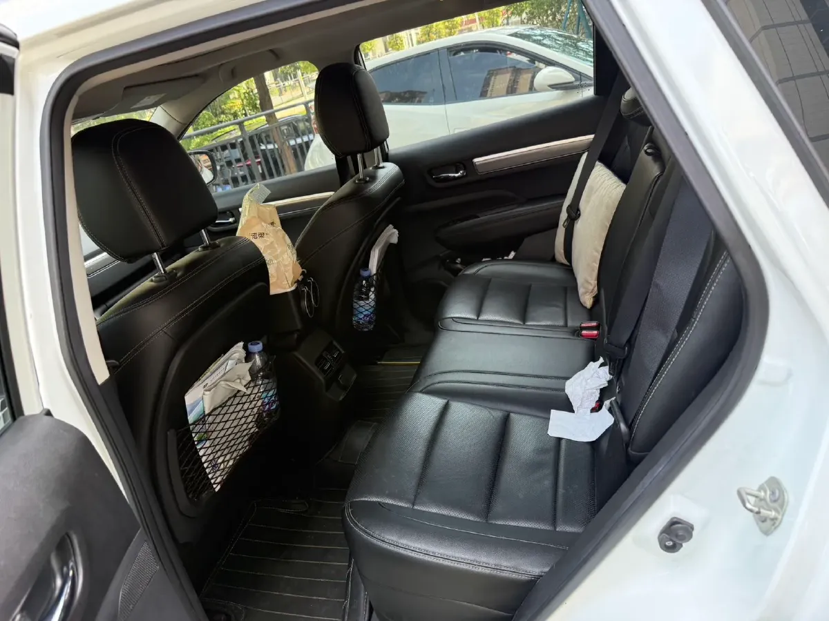 2017 Renault Koleos 2.5L 186HP L4 CVT,autocango,china used car exporter,china ev exporter,chinese used car exporter,chinese used ev exporter