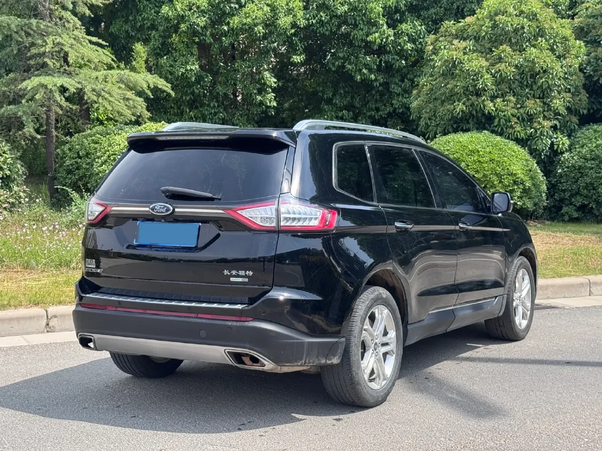 2018 Ford Edge 2.0T 245HP L4 6AT,autocango,china used car exporter,china ev exporter,chinese used car exporter,chinese used ev exporter