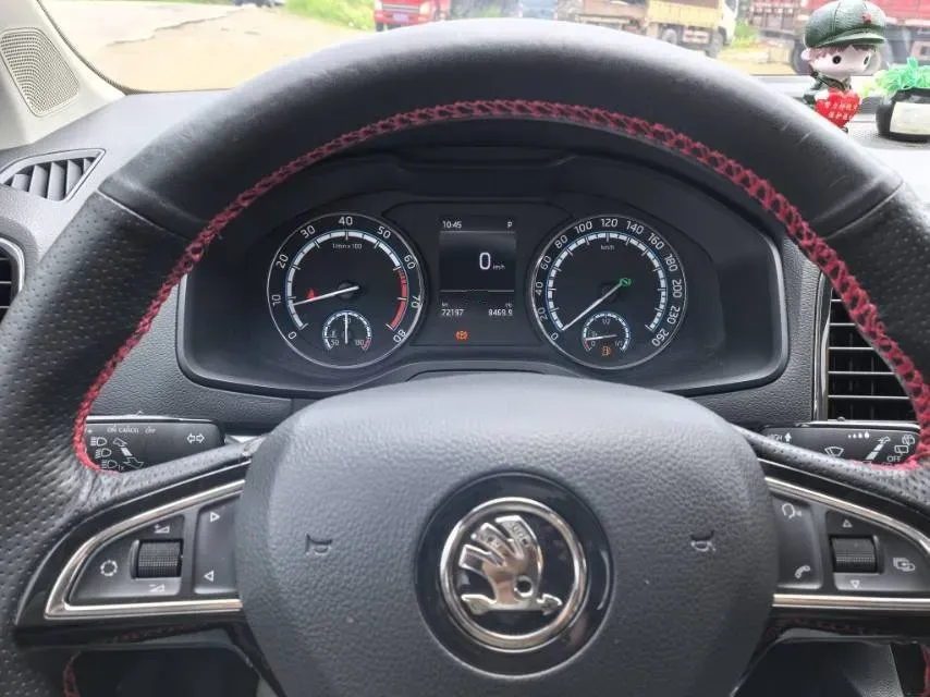 2020 Skoda Karoq 1.4T 150HP L4 7DCT,autocango,china used car exporter,china ev exporter,chinese used car exporter,chinese used ev exporter