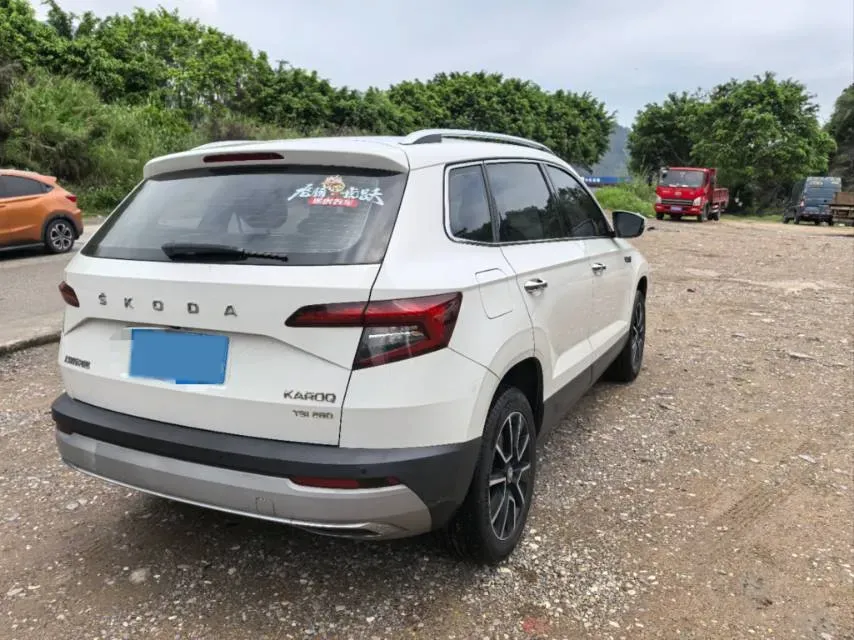 2020 Skoda Karoq 1.4T 150HP L4 7DCT,autocango,china used car exporter,china ev exporter,chinese used car exporter,chinese used ev exporter