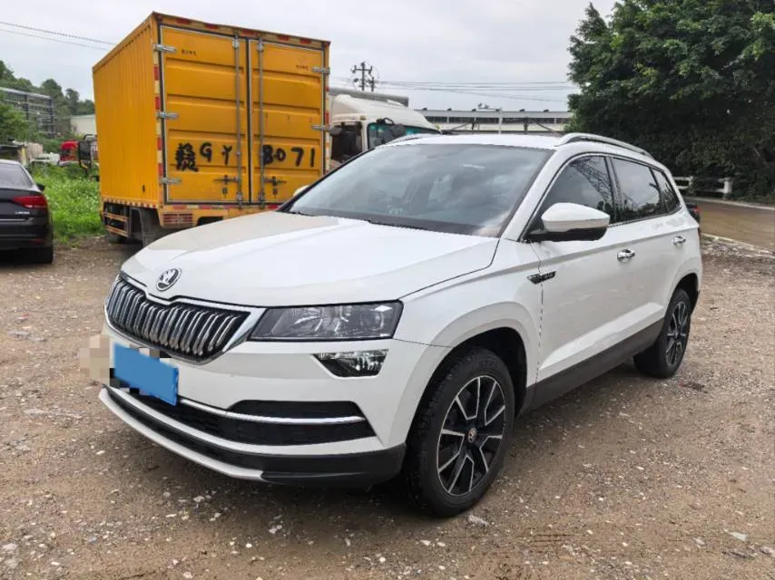 2020 Skoda Karoq 1.4T 150HP L4 7DCT,autocango,china used car exporter,china ev exporter,chinese used car exporter,chinese used ev exporter