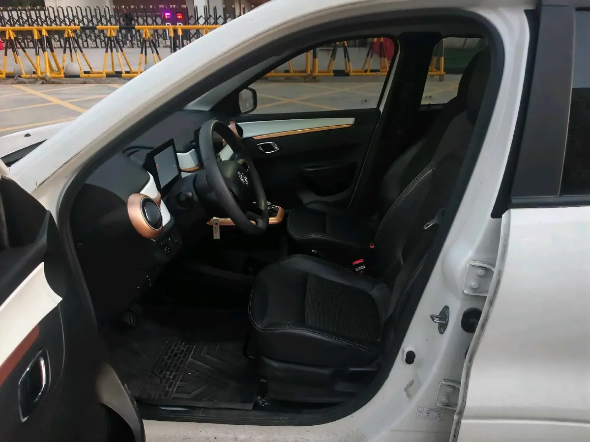 2022 DongFeng Nammi BOX BEV 27.17KWH,autocango,china used car exporter,china ev exporter,chinese used car exporter,chinese used ev exporter