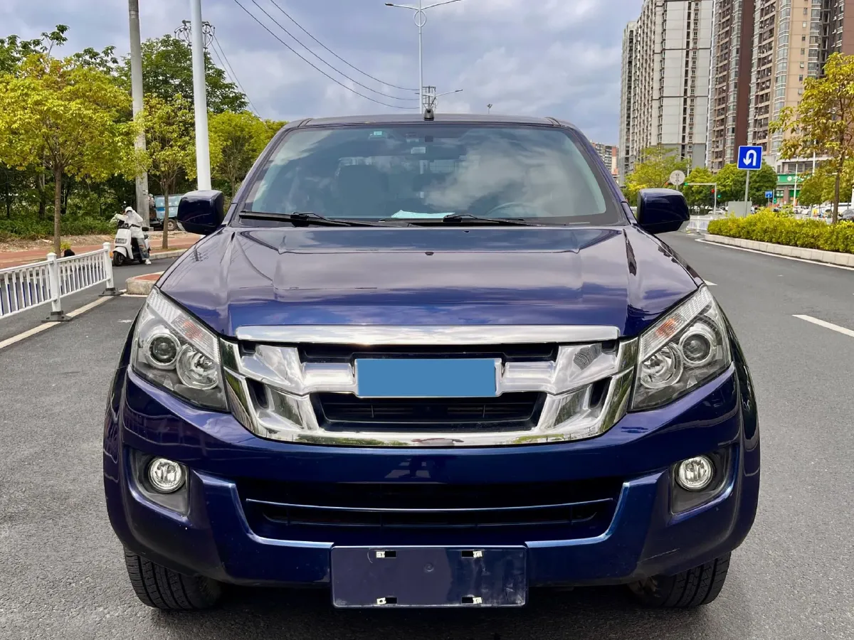 2020 Isuzu LingTuo 2.5T 150HP L4 6MT,autocango,china used car exporter,china ev exporter,chinese used car exporter,chinese used ev exporter