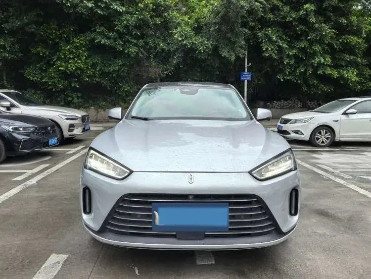 2022 Isuzu Mu-X 2.0T 220HP L4 8AT,autocango,china used car exporter,china ev exporter,chinese used car exporter,chinese used ev exporter