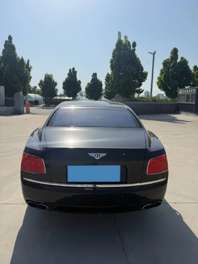 2017 Bentley Flying Spur 4.0T 507HP V8 8AT,autocango,china used car exporter,china ev exporter,chinese used car exporter,chinese used ev exporter