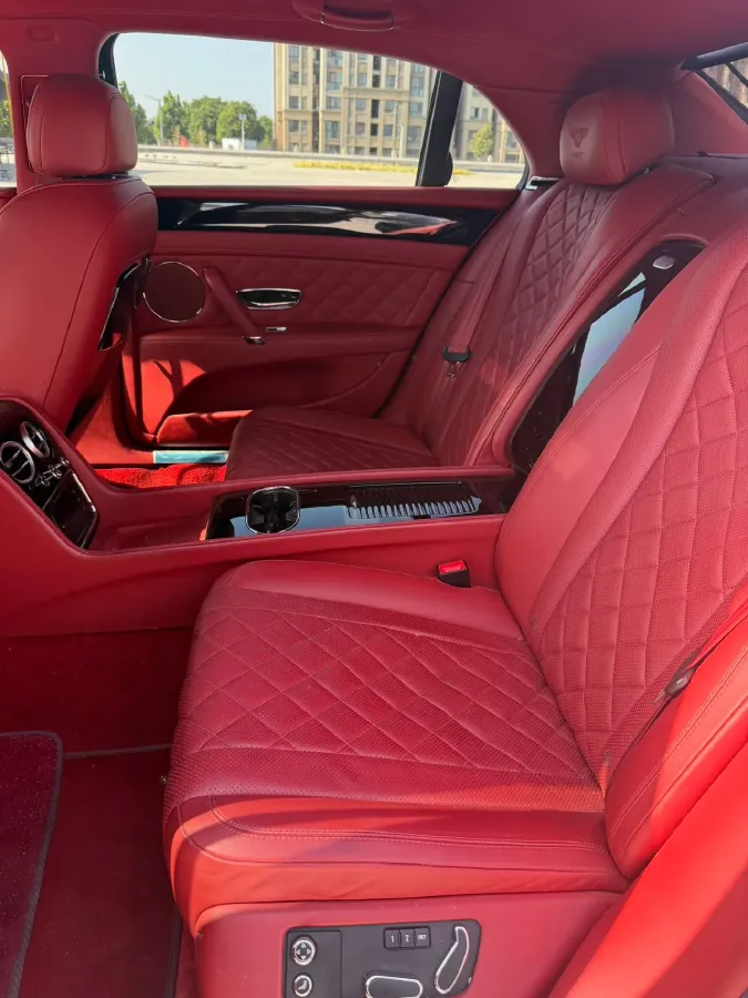 2017 Bentley Flying Spur 4.0T 507HP V8 8AT,autocango,china used car exporter,china ev exporter,chinese used car exporter,chinese used ev exporter
