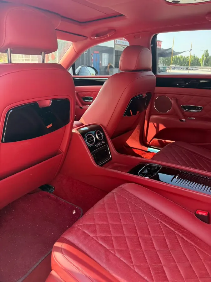 2017 Bentley Flying Spur 4.0T 507HP V8 8AT,autocango,china used car exporter,china ev exporter,chinese used car exporter,chinese used ev exporter