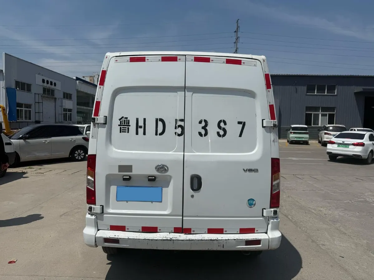 2023 Iveco JuXing 2.0T 126HP L4 6MT,autocango,china used car exporter,china ev exporter,chinese used car exporter,chinese used ev exporter