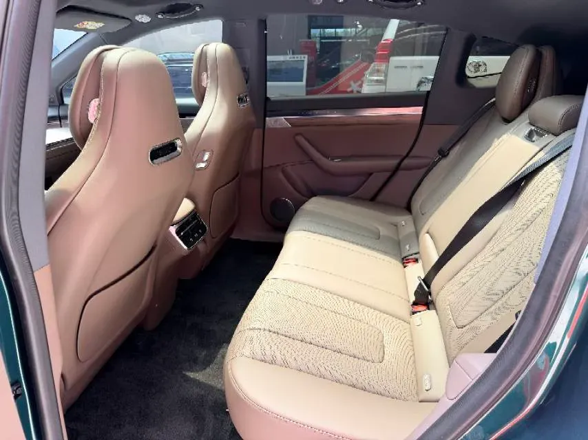 2026 Luxeed R7 BEV,autocango,china used car exporter,china ev exporter,chinese used car exporter,chinese used ev exporter