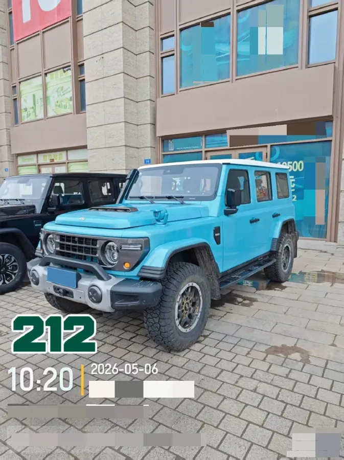 2025 212 212 T01 2.0T 252HP L4 8AT,autocango,china used car exporter,china ev exporter,chinese used car exporter,chinese used ev exporter
