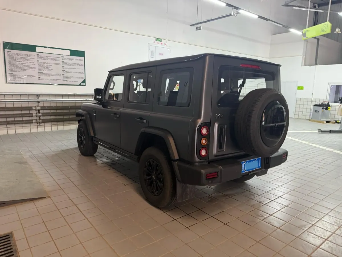2024 212 212 T01 2.0T 252HP L4 8AT,autocango,china used car exporter,china ev exporter,chinese used car exporter,chinese used ev exporter