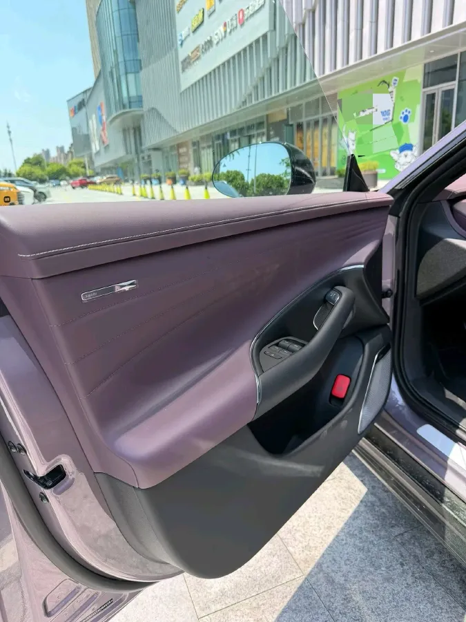 2026 Avatr 07 1.5T 156HP L4 REEV,autocango,china used car exporter,china ev exporter,chinese used car exporter,chinese used ev exporter